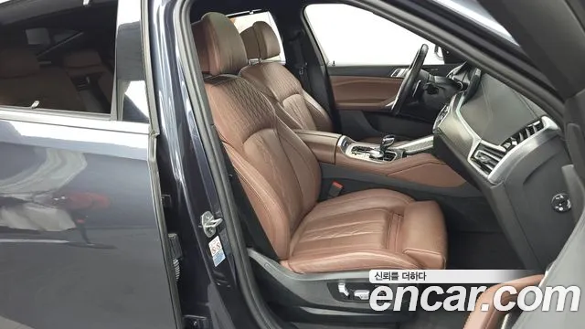BMW X6 xDrive40i M Sport — Фото автомобиля 23