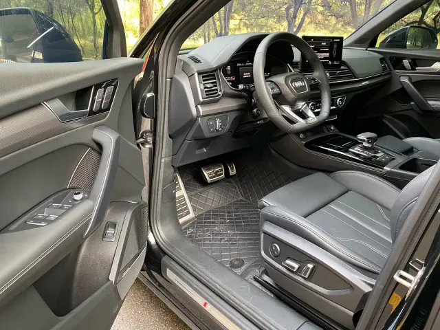 Audi Q5L — Фото автомобиля 4