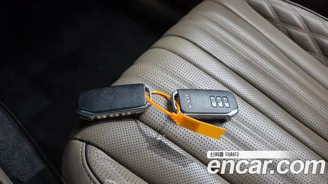 Kia K8 Hybrid — Фото автомобиля 22