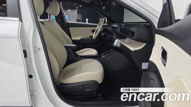 Hyundai Kona SX2 — Фото автомобиля 17