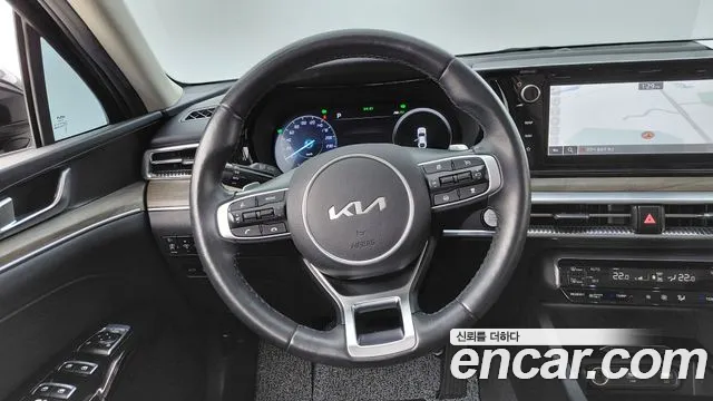 Kia K5 Generation 3 — Фото автомобиля 14