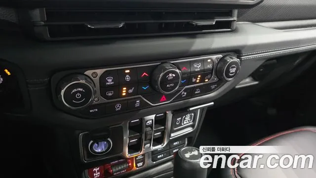Jeep Wrangler Wrangler (JL) — Фото автомобиля 15