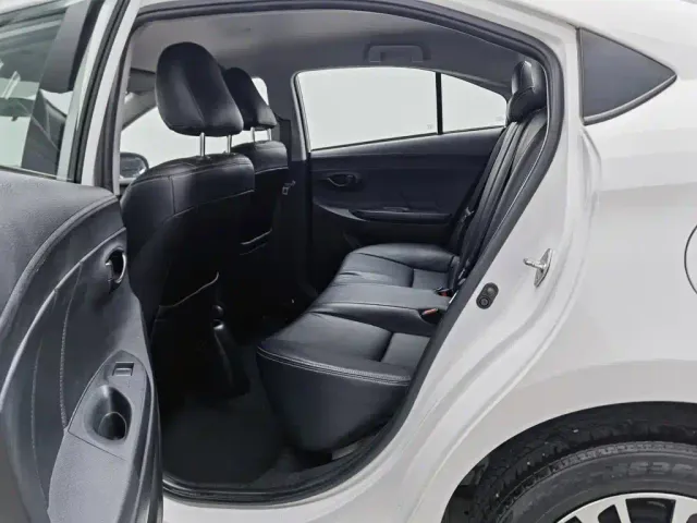 Toyota Vios — Фото автомобиля 15