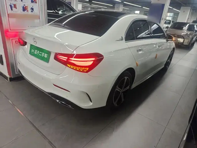 Mercedes-Benz A-Class — Фото автомобиля 6
