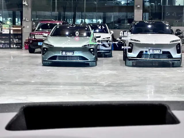 Nio ET5 Touring — Фото автомобиля 24