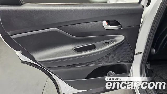 Hyundai Santa Fe Santa Fe (New) — Фото автомобиля 14
