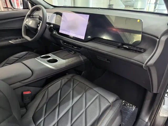 Changan CS75 Plus — Фото автомобиля 16