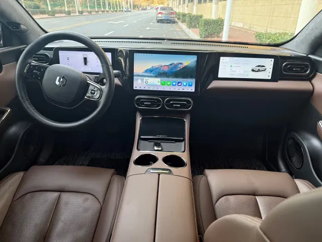 Leapmotor C01 — Фото автомобиля 12