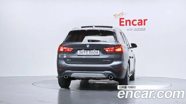 BMW X1 — Фото автомобиля 4