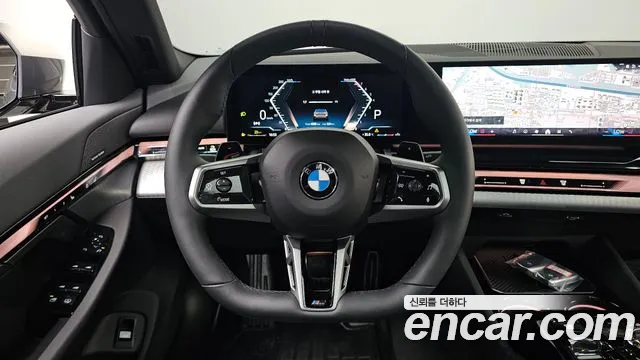 BMW 5-Series 5 серия (G60) 530i xDrive M Sport — Фото автомобиля 3