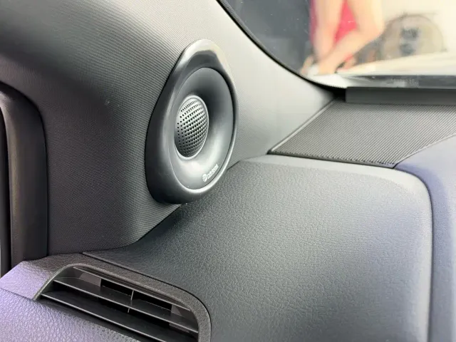 Toyota Sienna — Фото автомобиля 13