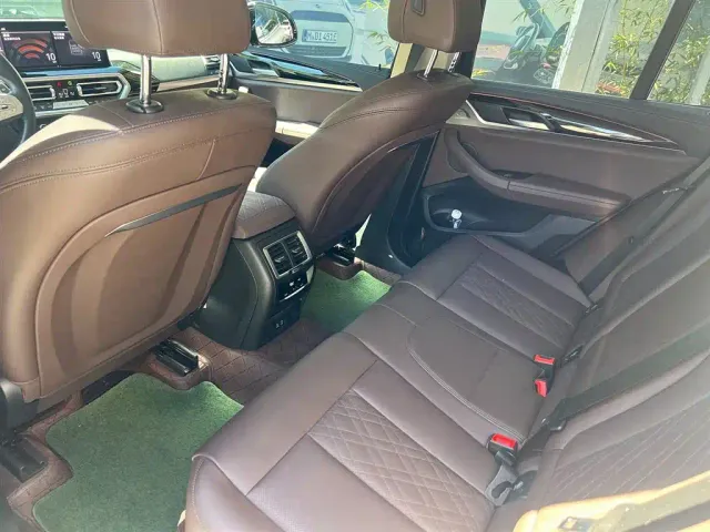 BMW X3 — Фото автомобиля 12