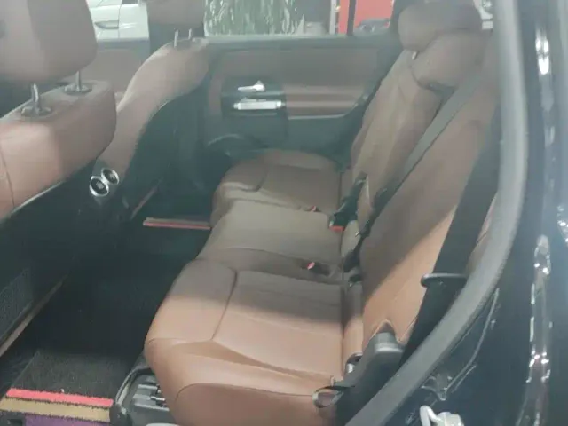 Mercedes-Benz GLB-Class — Фото автомобиля 11