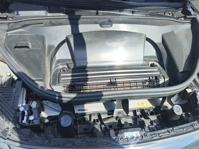Mercedes-Benz EQE SUV — Фото автомобиля 19