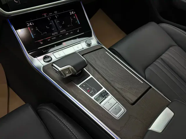 Audi A6L — Фото автомобиля 17