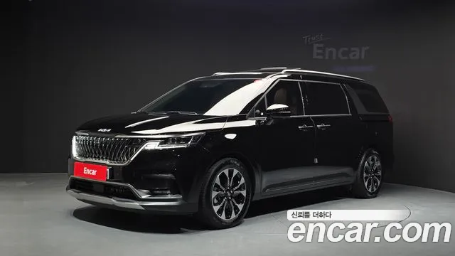 Фотография автомобиля — Kia Carnival Generation 4
