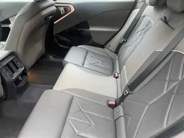 BMW X3 — Фото автомобиля 9