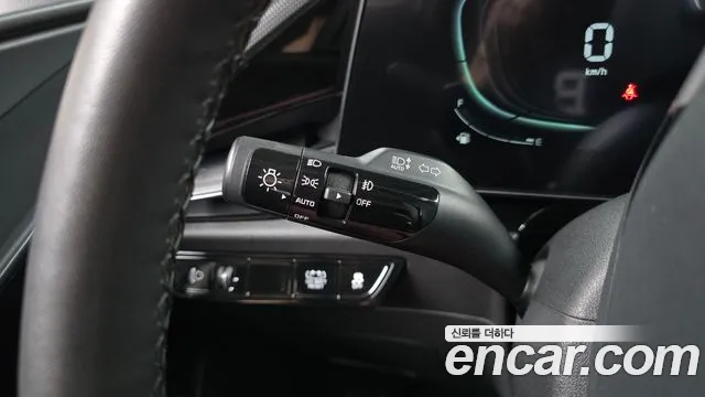 Kia Niro — Фото автомобиля 27