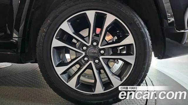 Jeep Cherokee Grand Cherokee(WL) 3.6 Overland — Фото автомобиля 20
