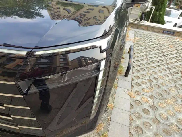 GAC Trumpchi E8 — Фото автомобиля 5