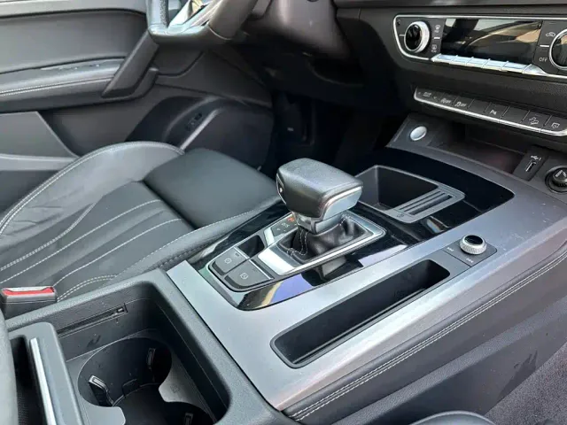 Audi Q5L — Фото автомобиля 17