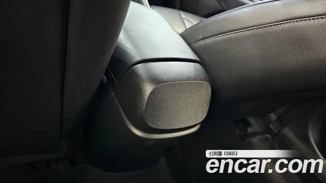 Hyundai Avante CN7 — Фото автомобиля 30