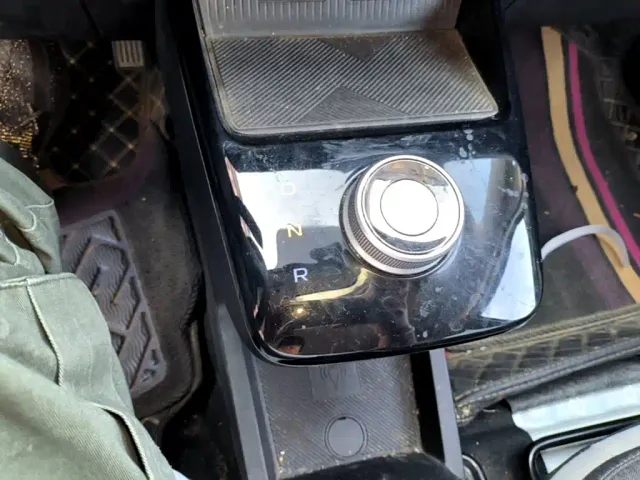 Geely Geometry E Firefly — Фото автомобиля 13