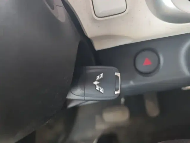 Wuling Hongguang Mini EV — Фото автомобиля 8