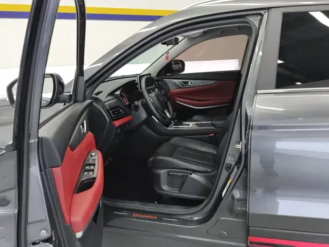 Changan CS75 — Фото автомобиля 9