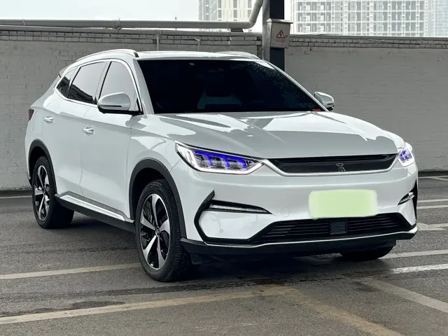 BYD Song PLUS — Фото автомобиля 3