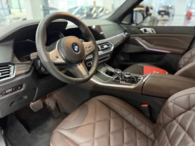BMW X5 — Фото автомобиля 5
