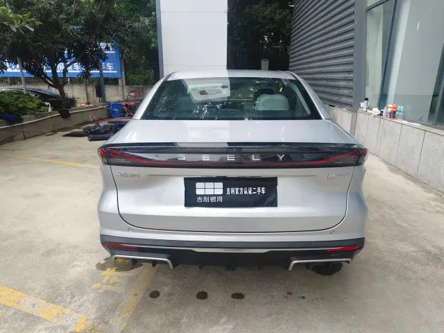 Geely Galaxy L6 — Фото автомобиля 5