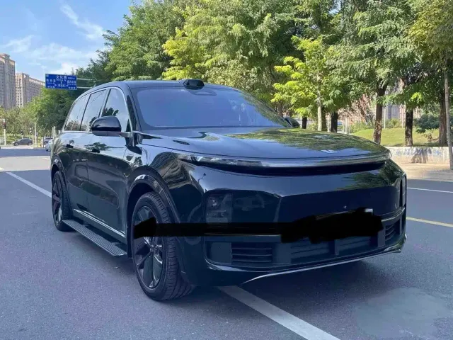 Фотография автомобиля — Li Auto L9