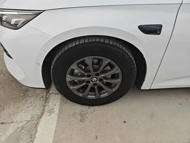BYD Qin L — Фото автомобиля 22