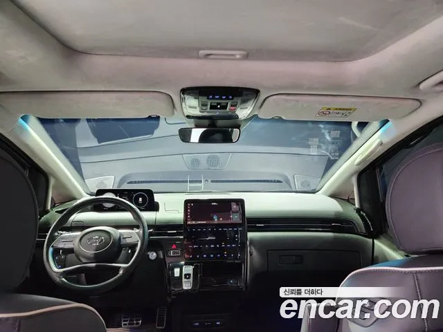 Hyundai Staria Staria Lounge 9 мест — Фото автомобиля 8