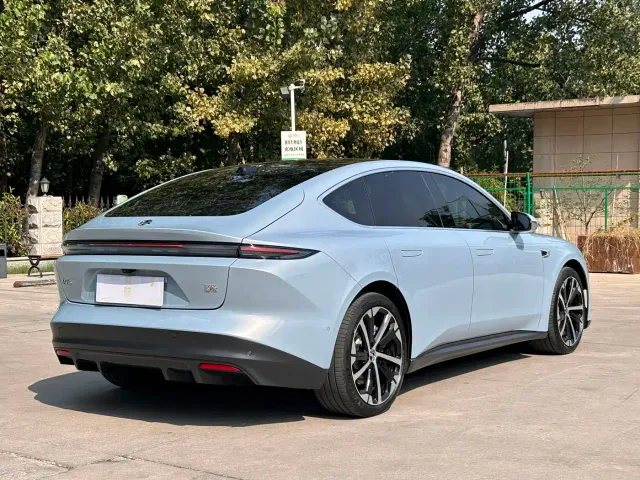 Nio ET5 — Фото автомобиля 16