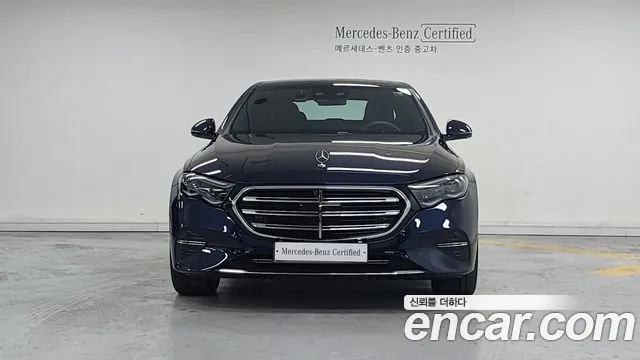Mercedes-Benz E-Class E-класс W214 E300 4MATIC Exclusive — Фото автомобиля 3