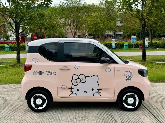 Wuling Hongguang Mini EV — Фото автомобиля 3