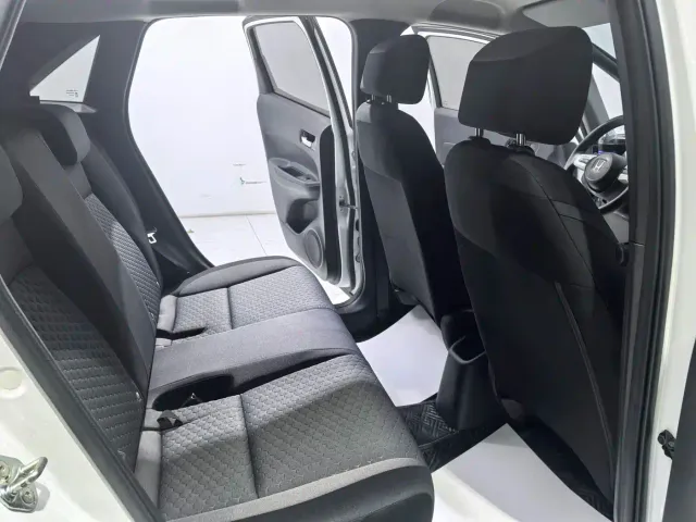 Honda Fit — Фото автомобиля 16