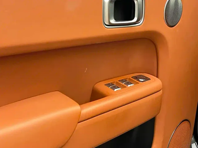 Li Auto L9 — Фото автомобиля 9