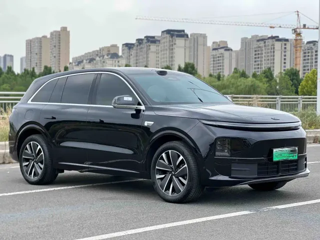 Li Auto L6 — Фото автомобиля 3