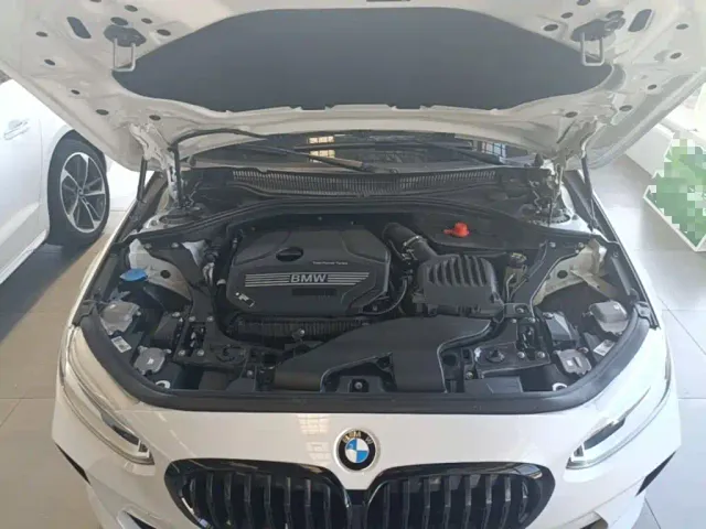 BMW 1 Series — Фото автомобиля 19
