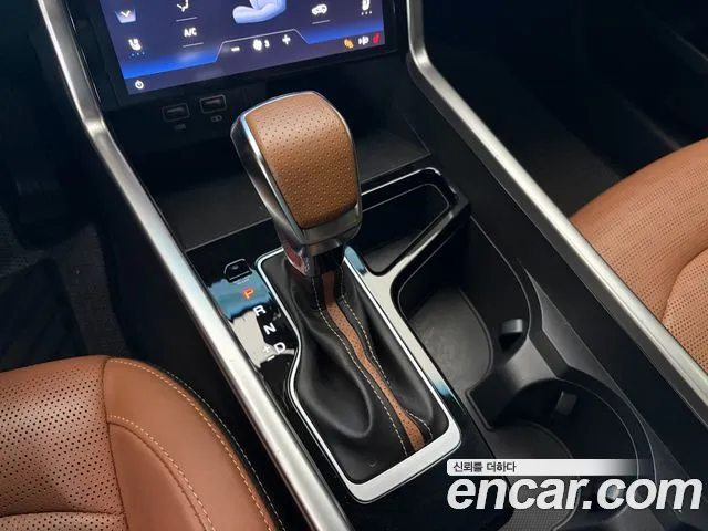 KG_Mobility_Ssangyong Torres Torres Бензин 1.5 2WD — Фото автомобиля 12