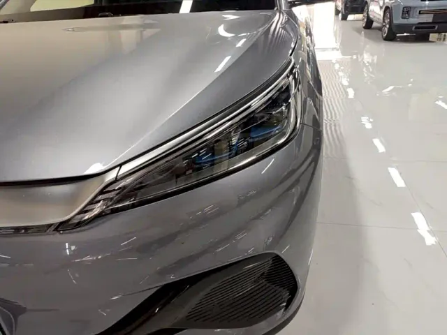 BYD Yuan PLUS — Фото автомобиля 23