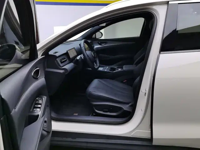 BYD Seal 06 DM-i Touring — Фото автомобиля 9