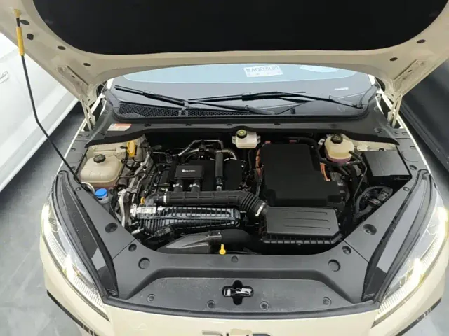 BYD Seal 06 — Фото автомобиля 19