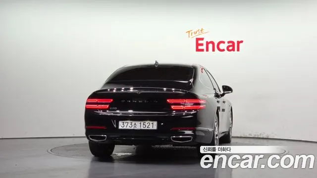 Genesis G80 Бензин 3.5 турбо AWD — Фото автомобиля 4