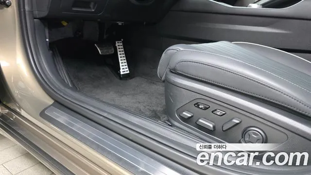 Kia K8 (New) Hybrid — Фото автомобиля 28