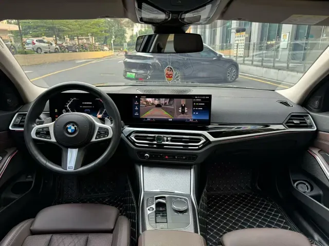 BMW 3 Series — Фото автомобиля 6