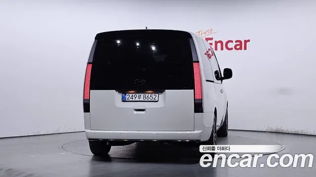 Hyundai Staria — Фото автомобиля 4